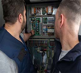 Συντηρήσεις και επισκευές Ανελκυστήρων